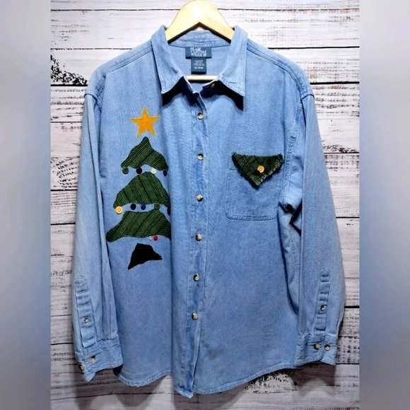 Blair Custom Wear Chambray Shirt size XL with Christmas Tree Holiday‎ - Picture 1 of 6